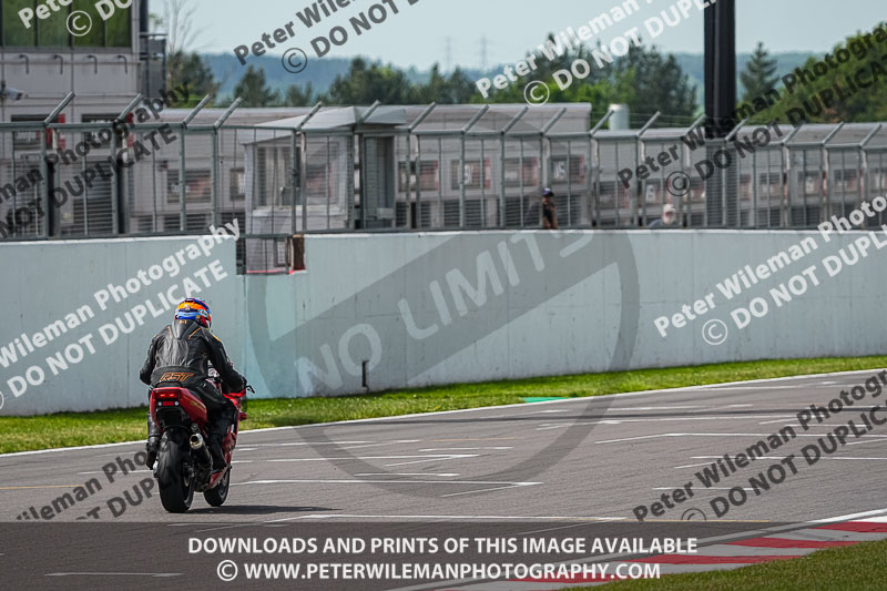 donington no limits trackday;donington park photographs;donington trackday photographs;no limits trackdays;peter wileman photography;trackday digital images;trackday photos